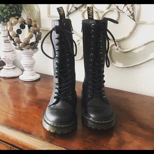 Brand NEW Doc Marten Combat boots